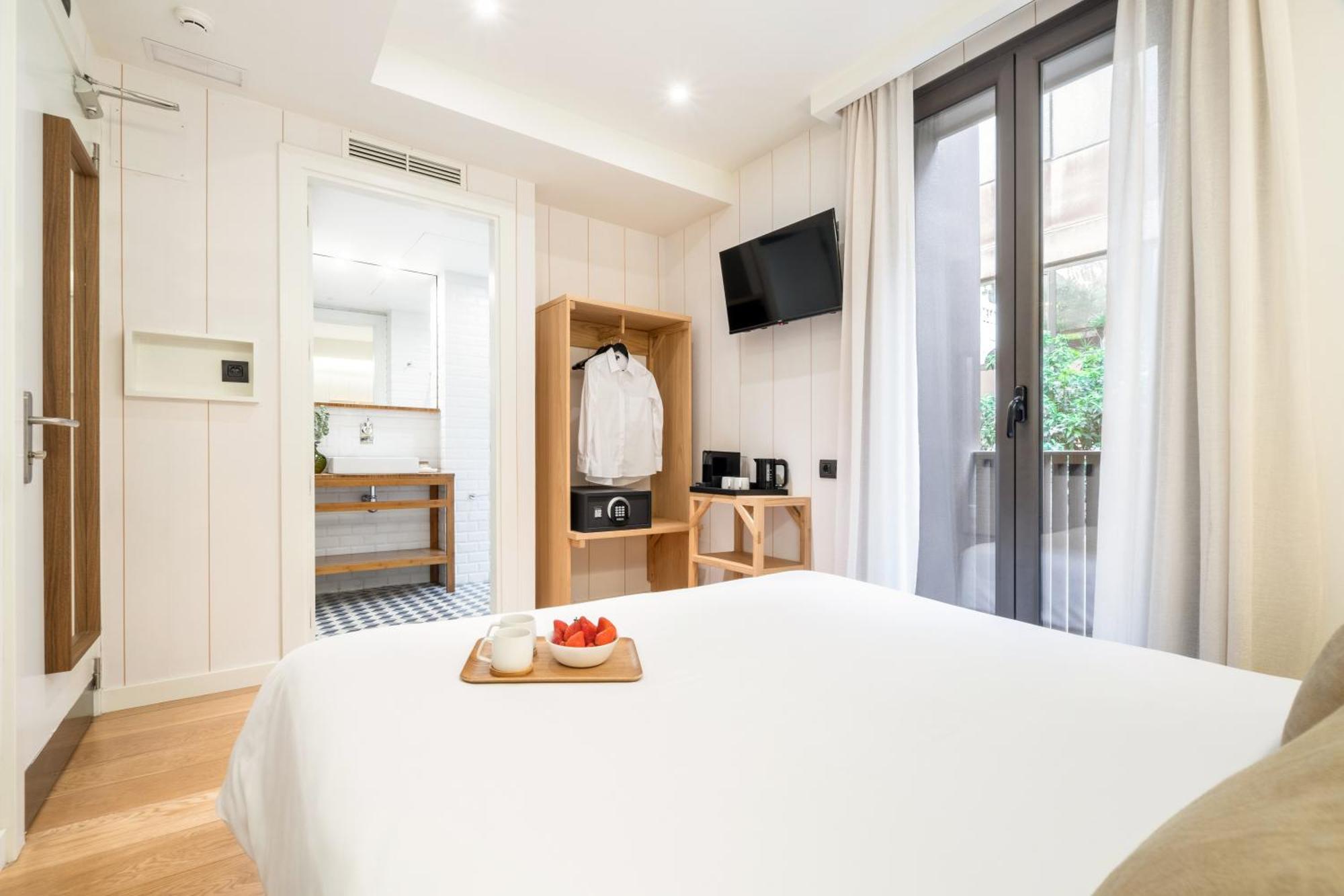 Casa Bella Gracia By Aspasios บาร์เซโลนา ภายนอก รูปภาพ