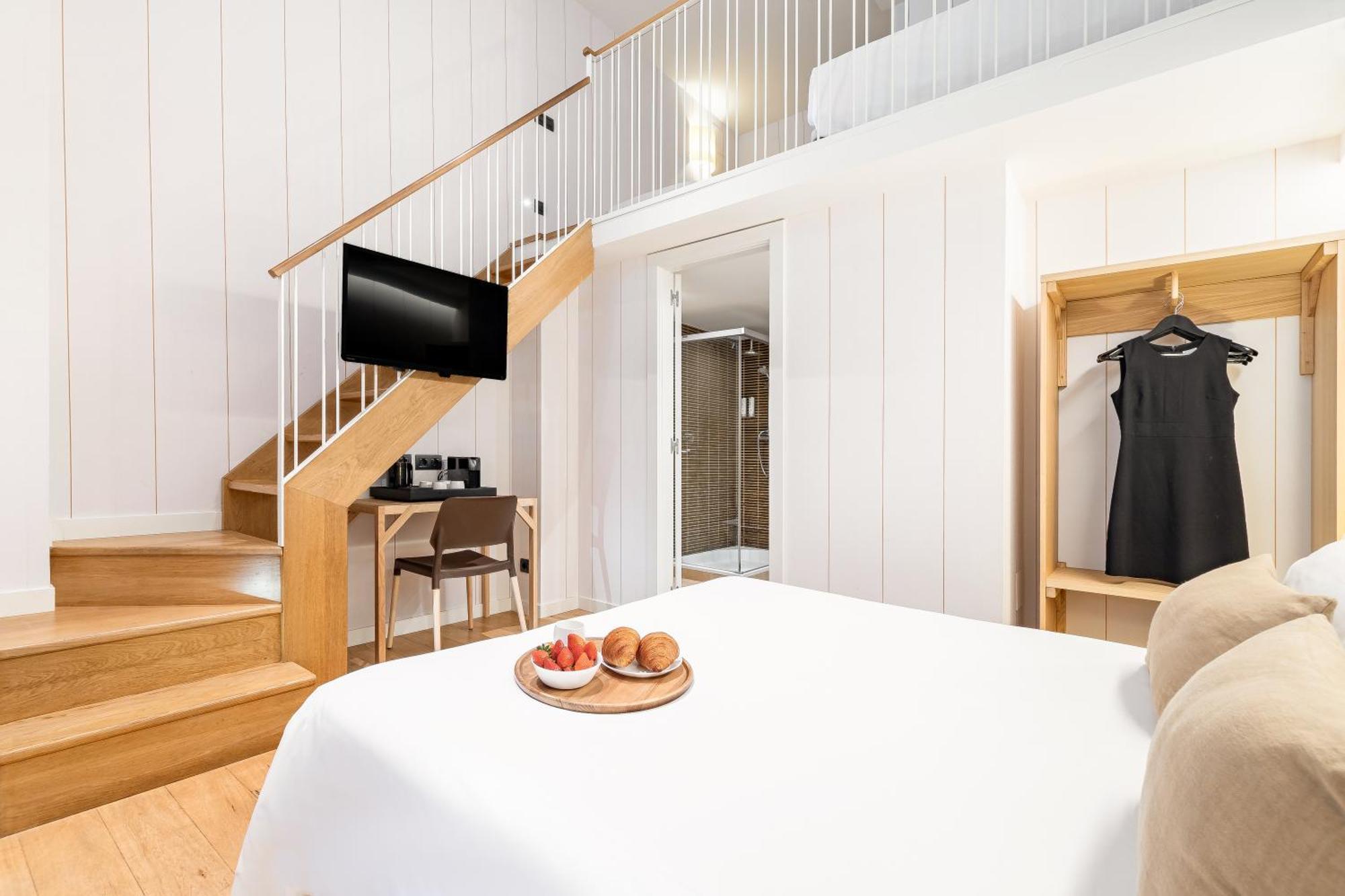 Casa Bella Gracia By Aspasios บาร์เซโลนา ภายนอก รูปภาพ
