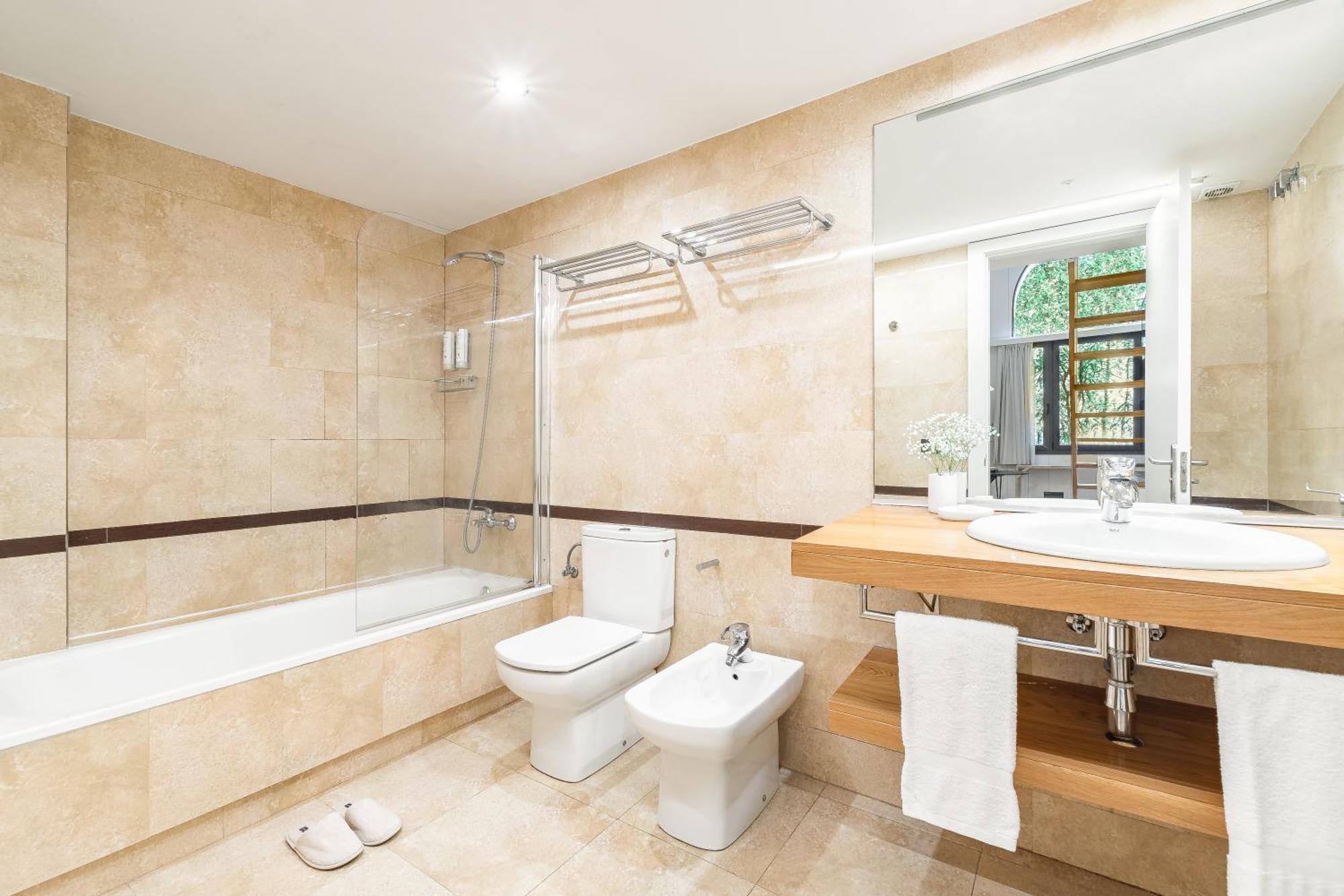 Casa Bella Gracia By Aspasios บาร์เซโลนา ภายนอก รูปภาพ