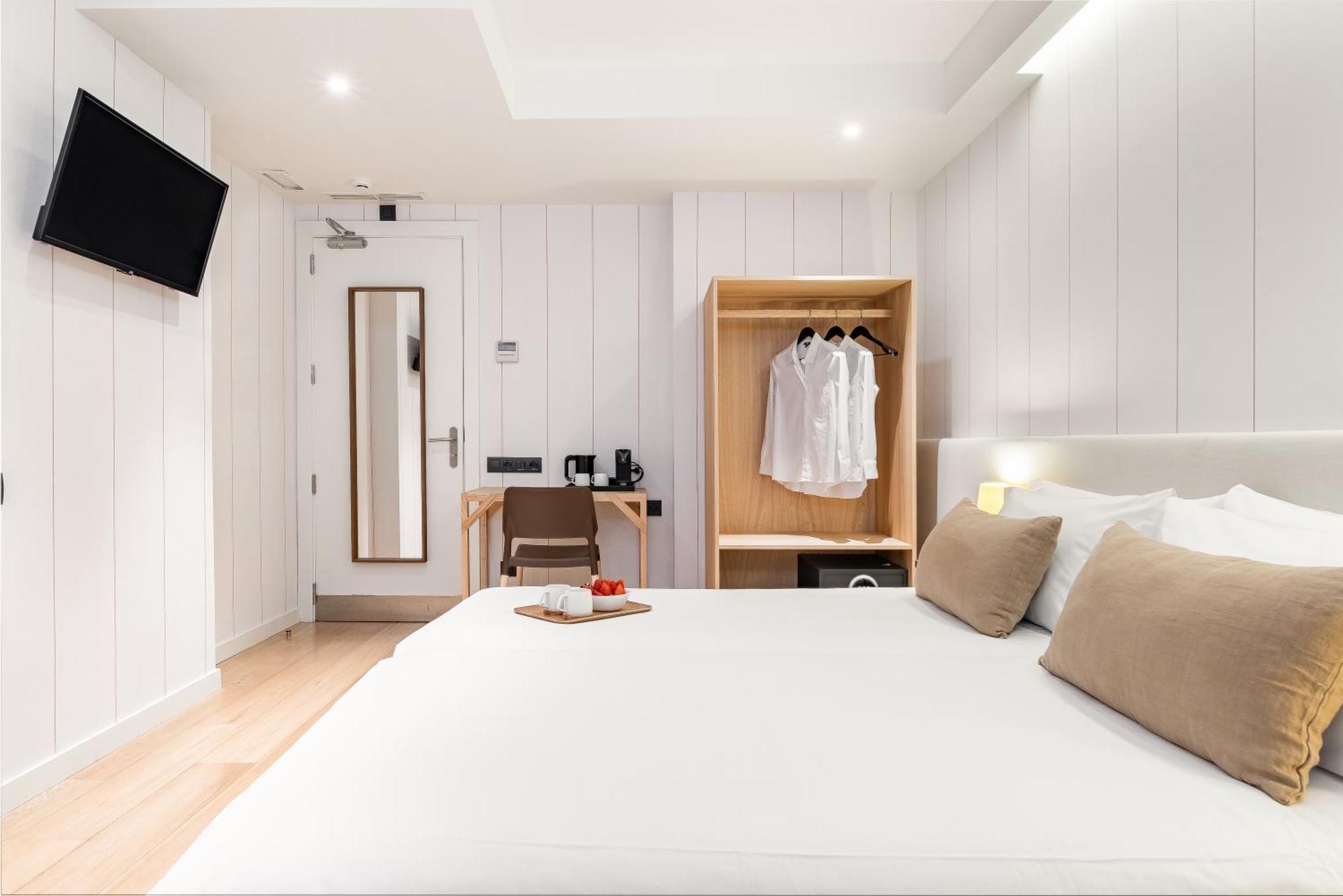 Casa Bella Gracia By Aspasios บาร์เซโลนา ภายนอก รูปภาพ