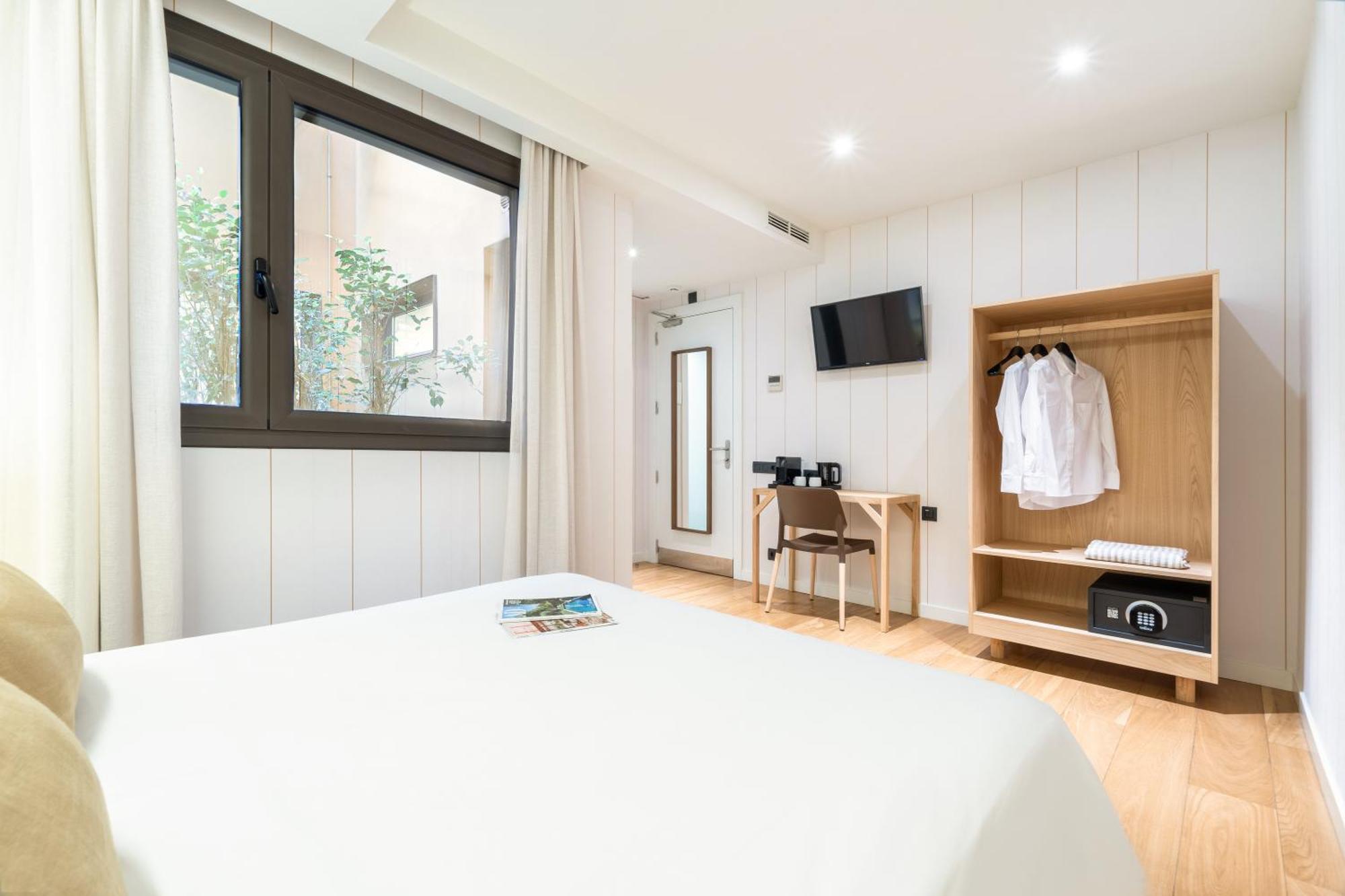 Casa Bella Gracia By Aspasios บาร์เซโลนา ภายนอก รูปภาพ