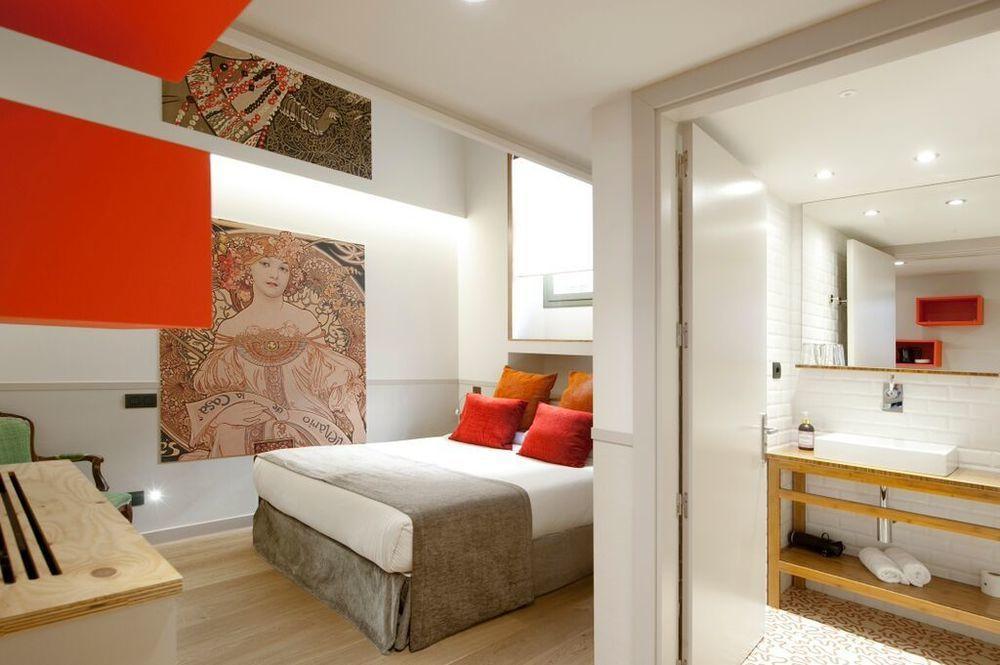 Casa Bella Gracia By Aspasios บาร์เซโลนา ภายนอก รูปภาพ